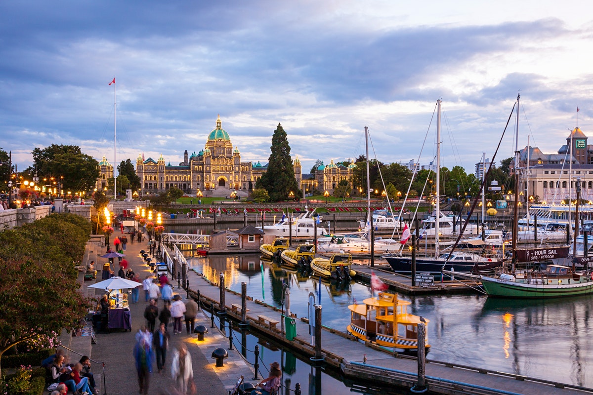 加拿大BC省恢復對酒店旅遊餐飲業崗位的省提名移民邀請函發放