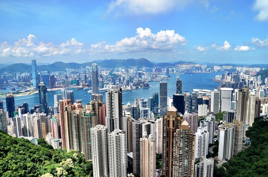 香港优才计划配额增加至每年4000，林郑月娥公布最新《施政报告》